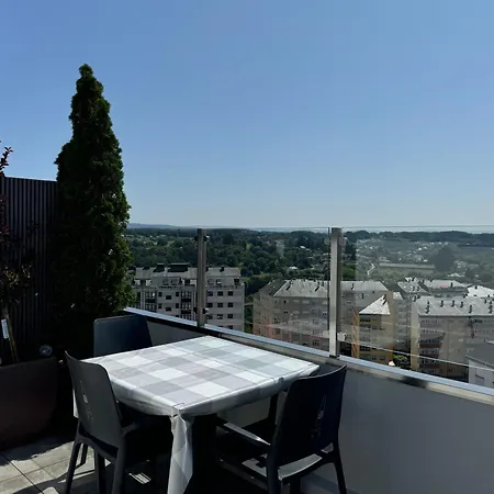 Siente Muralla * لوغو